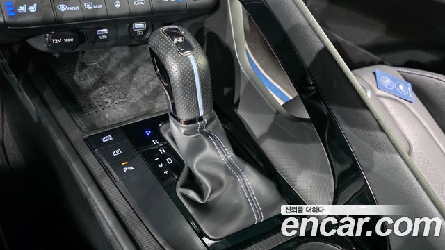 Hyundai AVANTE 2022 — photo 12