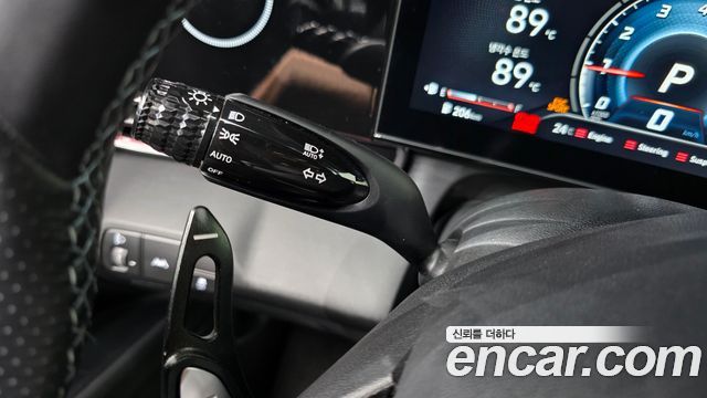 Hyundai AVANTE 2022 — photo 28
