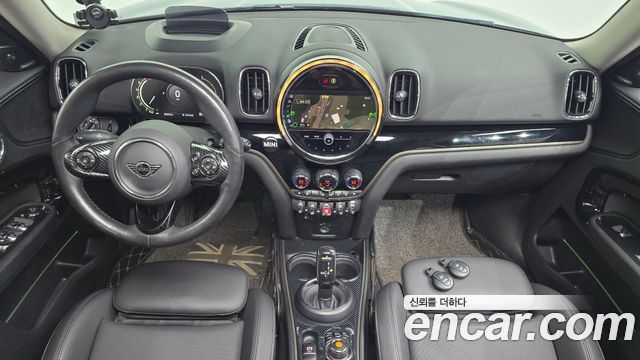 Mini Countryman 2021 — photo 10