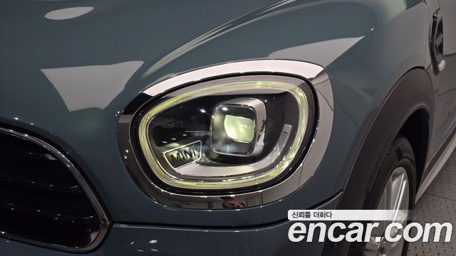 Mini Countryman 2021 — photo 8
