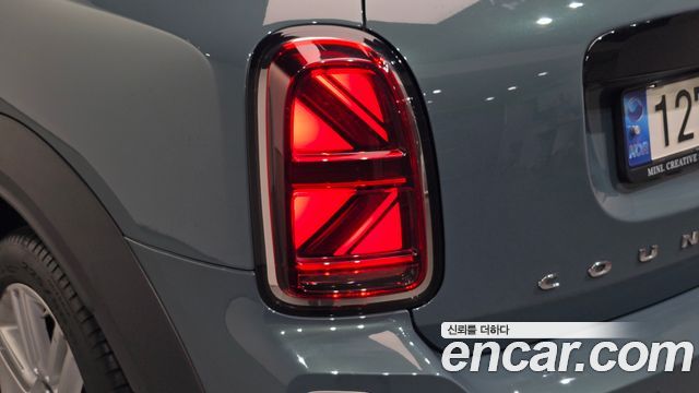 Mini Countryman 2021 — photo 9
