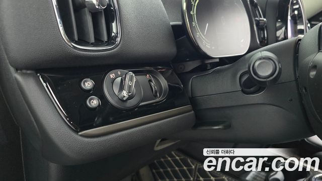 Mini Countryman 2021 — photo 28