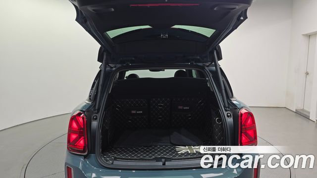 Mini Countryman 2021 — photo 35