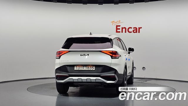 Kia Sportage 2022 — photo 4