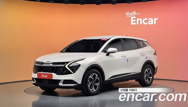 Kia Sportage 2022 — photo 1