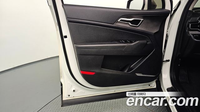 Kia Sportage 2022 — photo 14