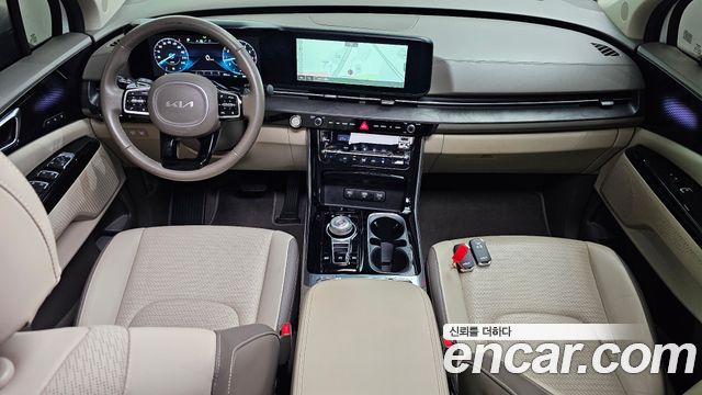 Kia Canival 2023 — photo 10