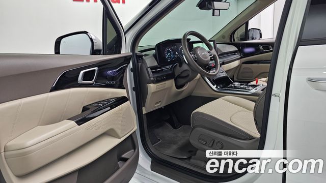 Kia Canival 2023 — photo 13