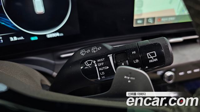 Kia Canival 2023 — photo 35