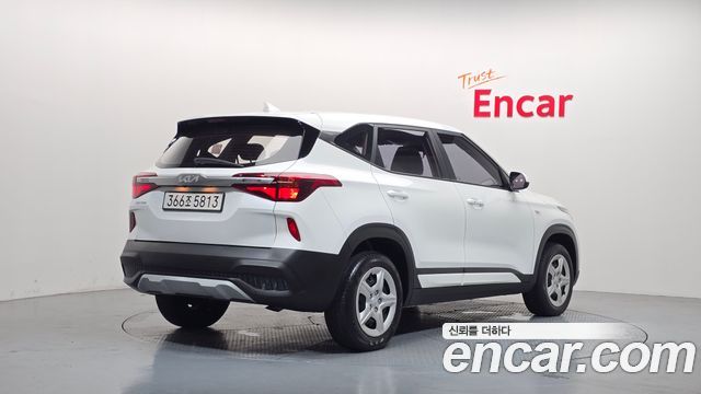 Kia Seltos 2022 — photo 2