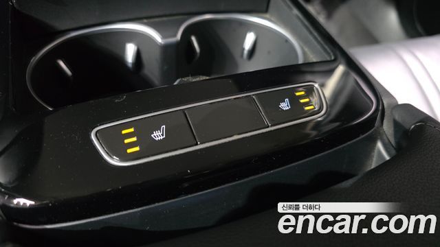 Genesis G80 2022 — photo 17