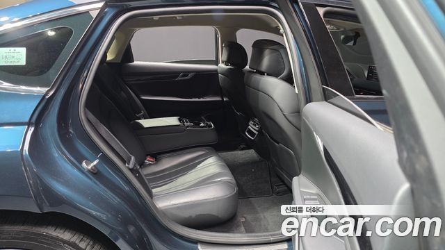 Genesis G80 2022 — photo 18