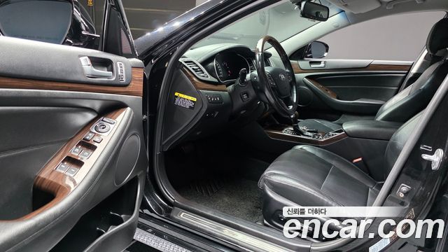 Kia K7 2015 — photo 10