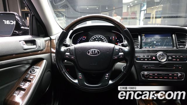 Kia K7 2015 — photo 14
