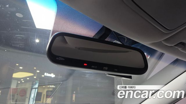 Kia K7 2015 — photo 18