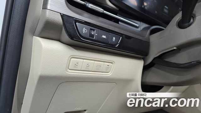 Kia Canival 2023 — photo 22