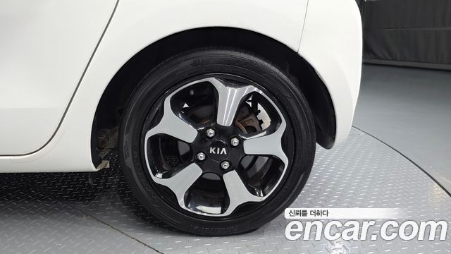 Kia RAY 2013 — photo 5