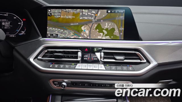 BMW X5 2022 — photo 19