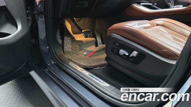 BMW X5 2022 — photo 26