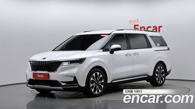 Kia Canival 2021 — photo 37