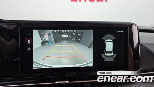Kia Canival 2021 — photo 21
