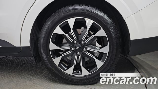 Kia Canival 2021 — photo 7