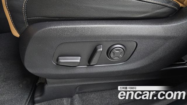 Kia Canival 2021 — photo 30