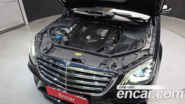 Mercedes-Benz S-Class 2018 — photo 6