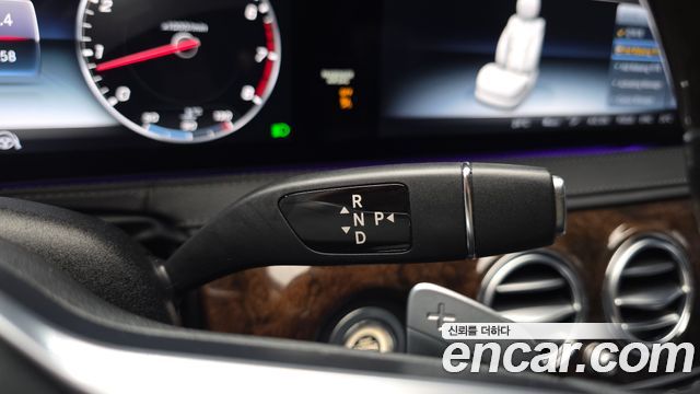 Mercedes-Benz S-Class 2018 — photo 9