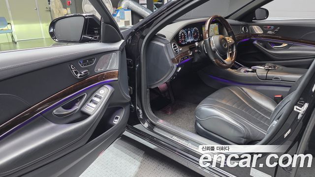 Mercedes-Benz S-Class 2018 — photo 10