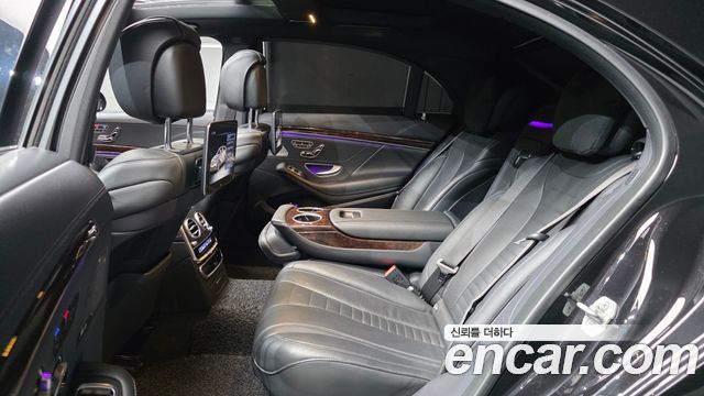 Mercedes-Benz S-Class 2018 — photo 12