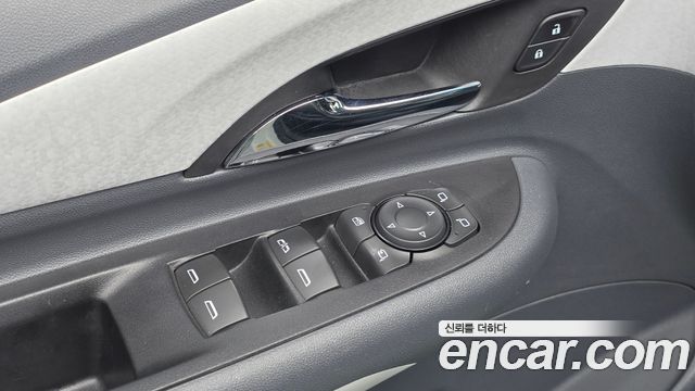 Chevrolet Korea Bolt EV 2018 — photo 19