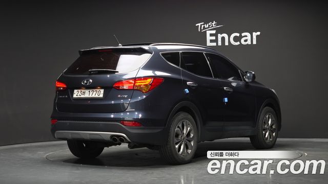 Hyundai Santafe 2014 — photo 2