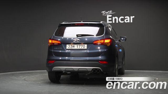 Hyundai Santafe 2014 — photo 4