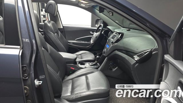 Hyundai Santafe 2014 — photo 11