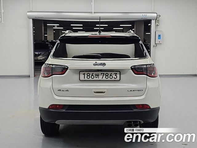 Jeep Compass 2018 — photo 3
