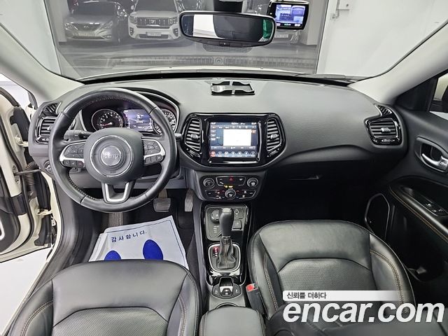 Jeep Compass 2018 — photo 7