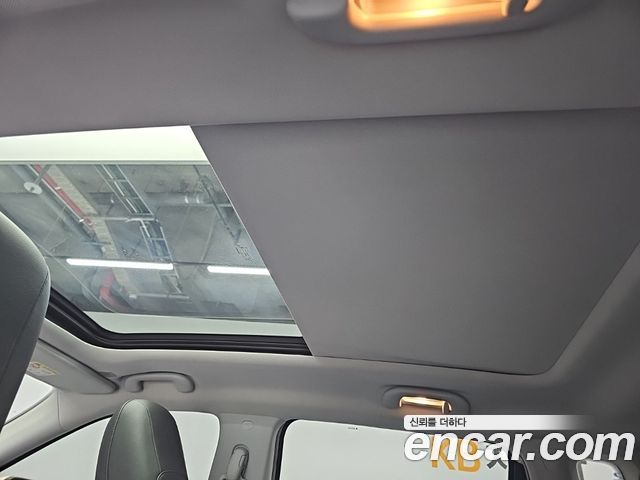 Jeep Compass 2018 — photo 13