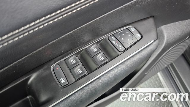 Renault Korea SM6 2023 — photo 16