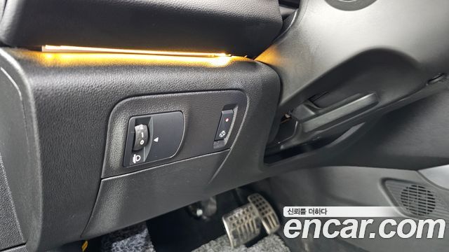 Renault Korea SM6 2023 — photo 17