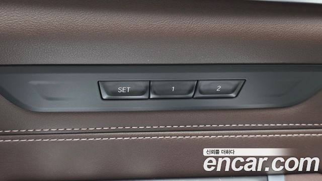 BMW Gran Turismo 2023 — photo 19