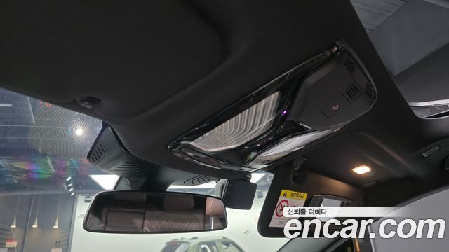 BMW Gran Turismo 2023 — photo 29