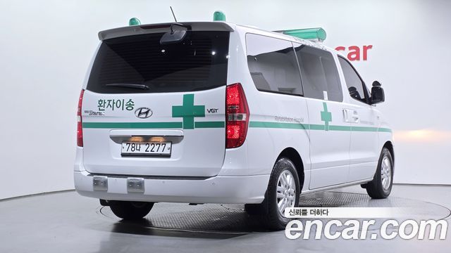 Hyundai Starex 2016 — photo 2