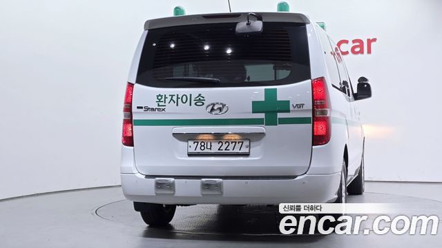 Hyundai Starex 2016 — photo 4