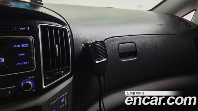 Hyundai Starex 2016 — photo 18