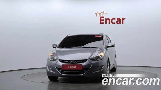 Hyundai AVANTE 2011 — photo 3
