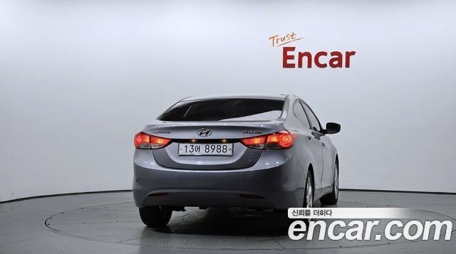 Hyundai AVANTE 2011 — photo 4