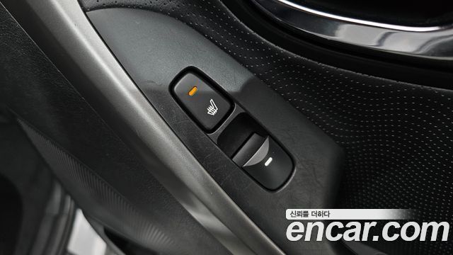 Hyundai AVANTE 2011 — photo 29