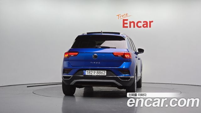Volkswagen T-Roc 2021 — photo 4