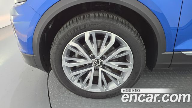 Volkswagen T-Roc 2021 — photo 5